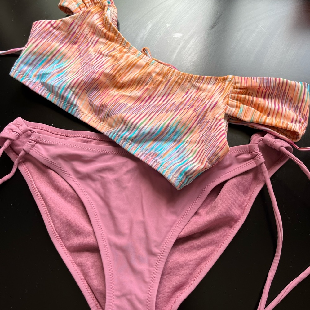 Bikini set - Picture 12 of 15